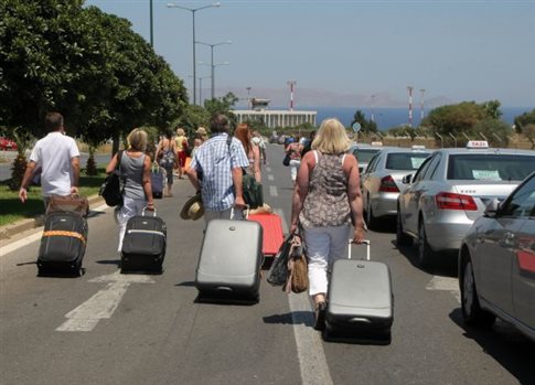 Die Presse: Εξαιρετική η εξέλιξη του ελληνικού τουρισμού, παρά την κρίση - Media