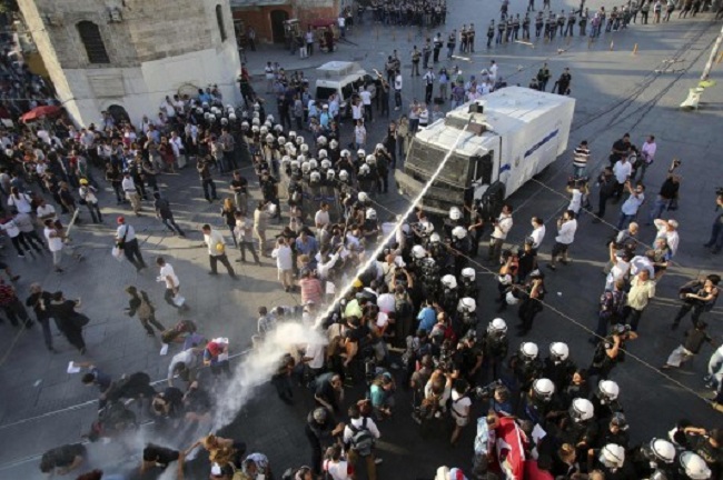Τουρκία: Δέκα χρόνια φυλακή σε αστυνομικούς που ξυλοκόπησαν μέχρι θανάτου διαδηλωτή - Media
