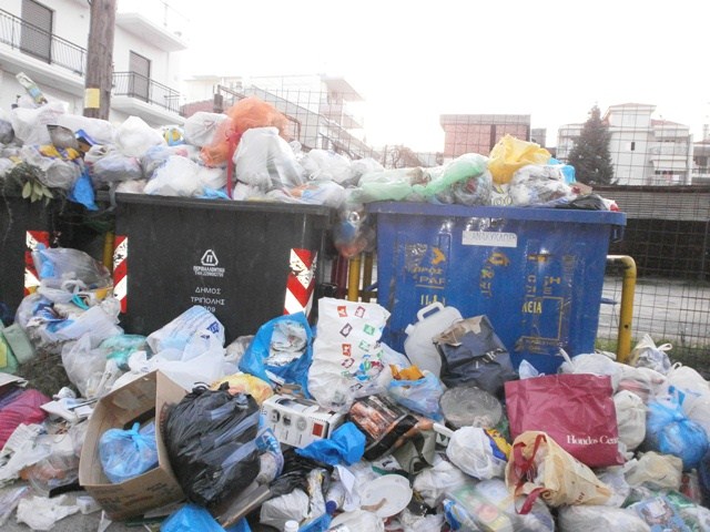 SOS από την Τρίπολη: Σε κατάσταση έκτακτης ανάγκης (ξανά) λόγω των σκουπιδιών - Media