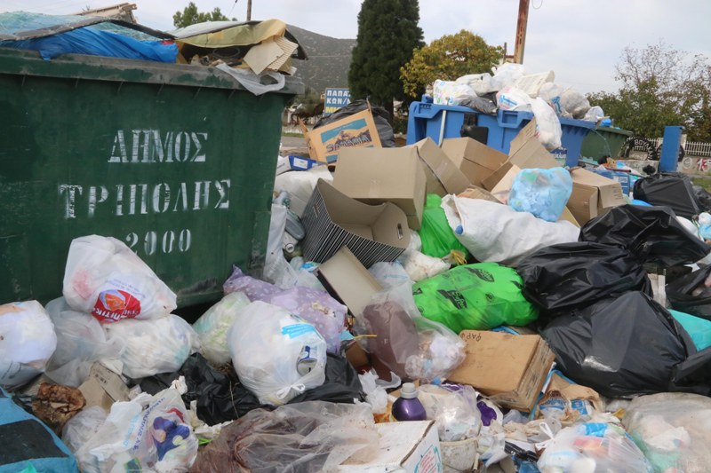 Ακυρώθηκε η μεταφορά των σκουπιδιών της Τρίπολης στην Αττική - Media