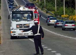 Έκτακτα μέτρα της Τροχαίας για το τριήμερο της Καθαράς Δευτέρας  - Media