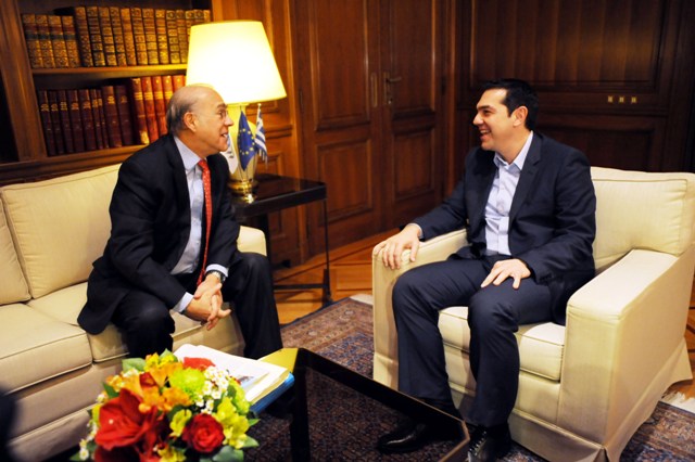 Τσίπρας: Η Ευρώπη ανάμεσα στη Σκύλλα της ύφεσης και τη Χάρυβδη του αποπληθωρισμόύ - Media