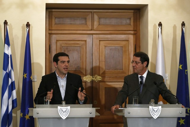 Τσίπρας: Πυλώνες σταθερότητας και ειρήνης Ελλάδα και Κύπρος - Τι είπε για ΑΟΖ, Grexit, τρόικα και Ρωσία - Media