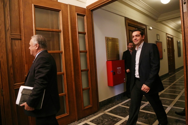 Με πυρετό στο πρώτο υπουργικό ο Τσίπρας - Τι ζήτησε από τους υπουργούς     - Media