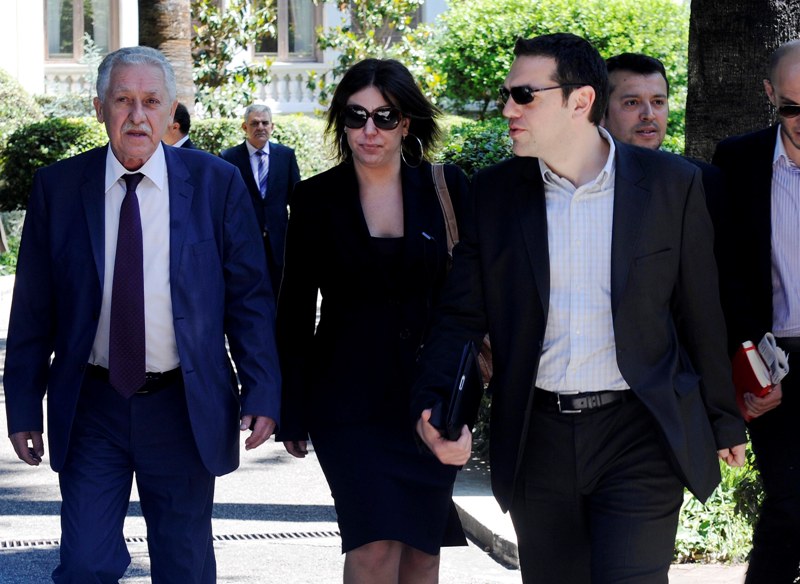 Τηλεφώνημα Τσίπρα και ραντεβού με Κουβέλη μετά την 3η ψηφοφορία - Media