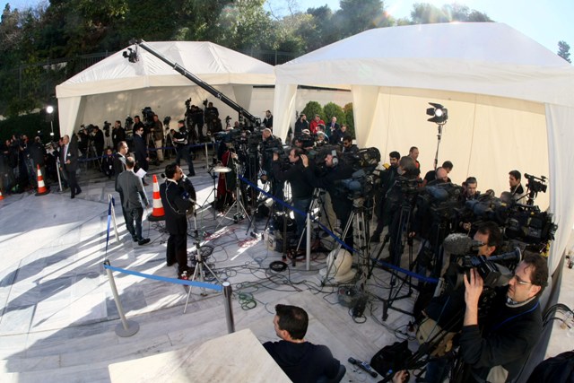Μέσα Ενημέρωσης από όλο τον κόσμο στην Αθήνα για την εκλογική μάχη - Media