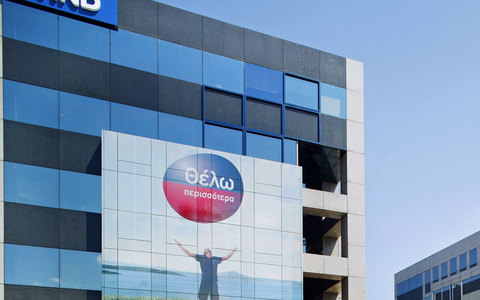 Χριστουγεννιάτικες προσφορές από τα καταστήματα Wind - Media