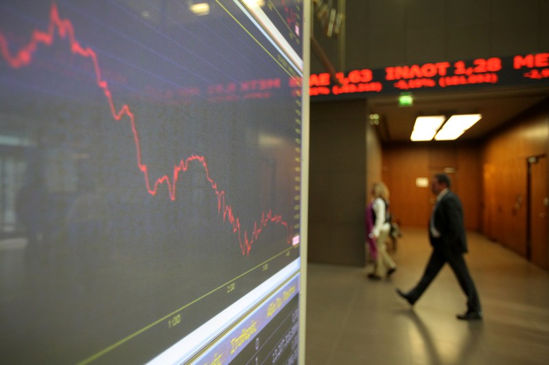 Με απώλειες ξεκίνησε η κρίσιμη σημερινή συνεδρίαση του ΧΑΑ - Media