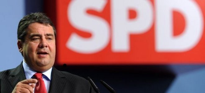 Ζίγκμαρ Γκάμπριελ: Θετικό βήμα η υποβολή αιτήματος για παράταση του δανειακού προγράμματος της Ελλάδας - Media