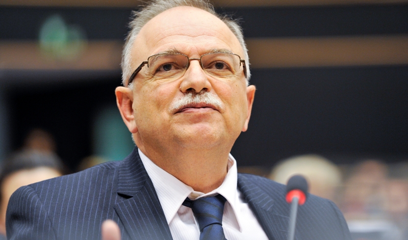 Παπαδημούλης: Κάποιοι θέλουν να πέσει ο Τσίπρας (Video) - Media