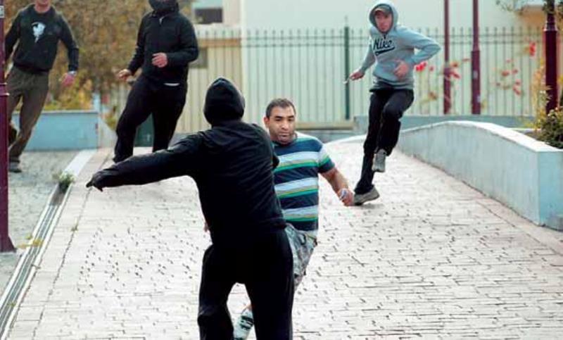 Δεν είναι τρολάρισμα-Η Χρυσή Αυγή καταδικάζει το bullying!!! (Photo) - Media