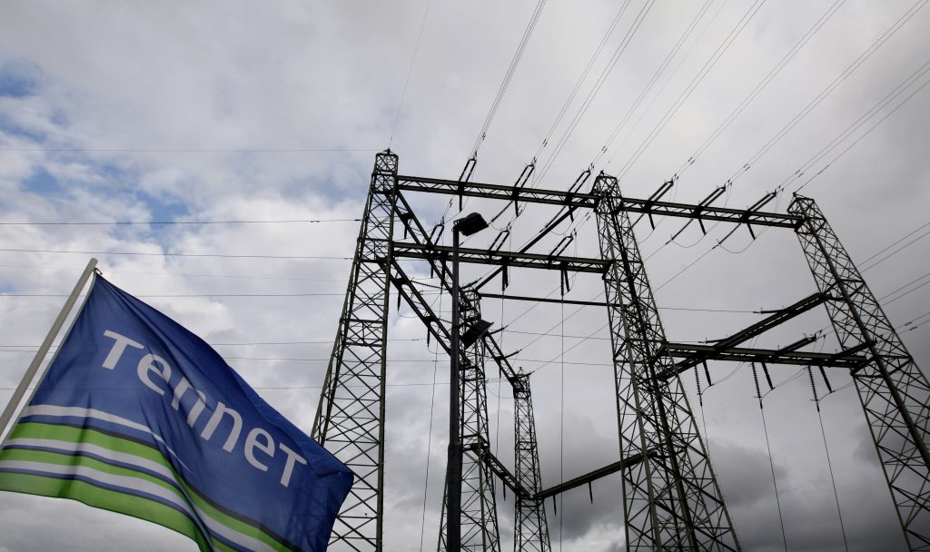 Χωρίς ρεύμα μεγάλο τμήμα της βόρειας Ολλανδίας - Media