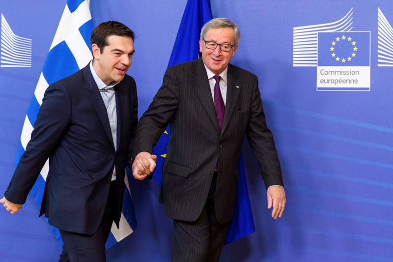 Σπόντα Γιούνκερ-Tσίπρα κατά Σόιμπλε: «Ανόητοι όσοι ήθελαν Grexit» - Media