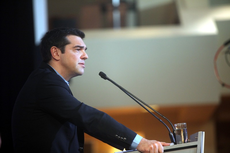 Financial Times: Τακτικές Ανδρέα Παπανδρέου από τον Τσίπρα - Media