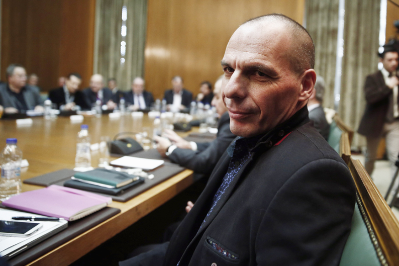 Η σκοτεινή σχέση του Γιάνη Βαρουφάκη με ακροδεξιό Γάλλο εκδότη - Media