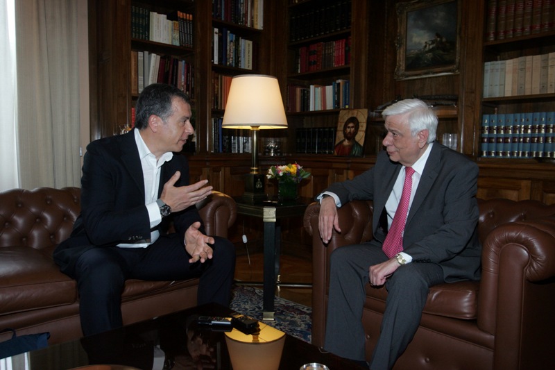 Παυλόπουλος - Θεοδωράκης: Ανάγκη συνεννόησης στα μεγάλα και σημαντικά προβλήματα  - Media