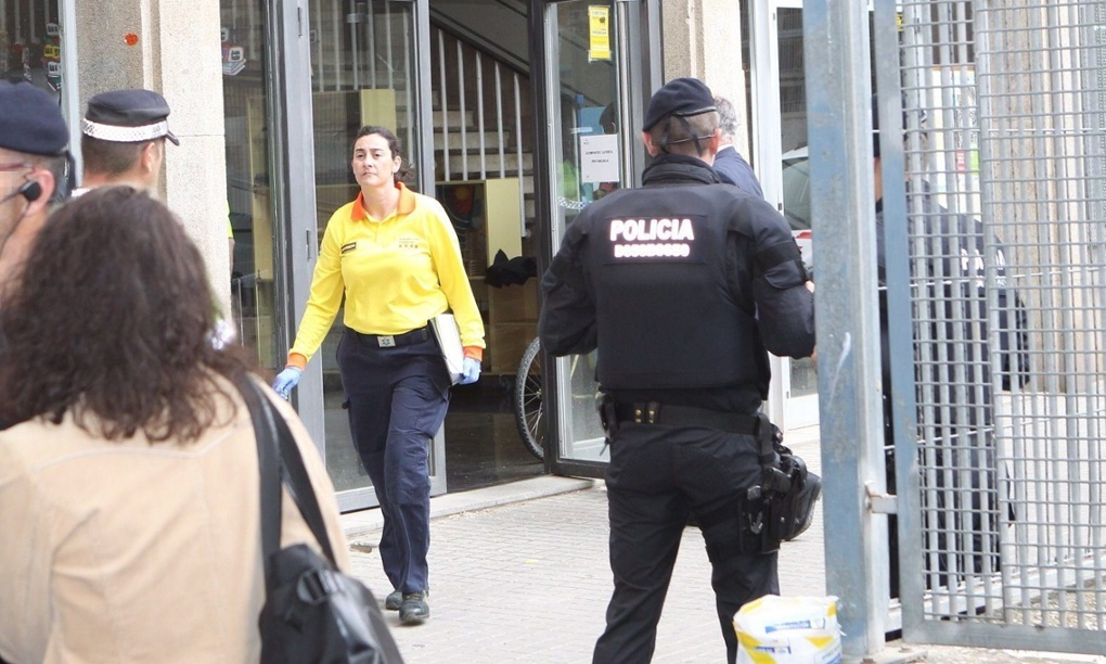 Νεκρός εκπαιδευτικός από επίθεση με τόξο σε σχολείο της Βαρκελώνης – Συνελήφθη ανήλικος  - Media
