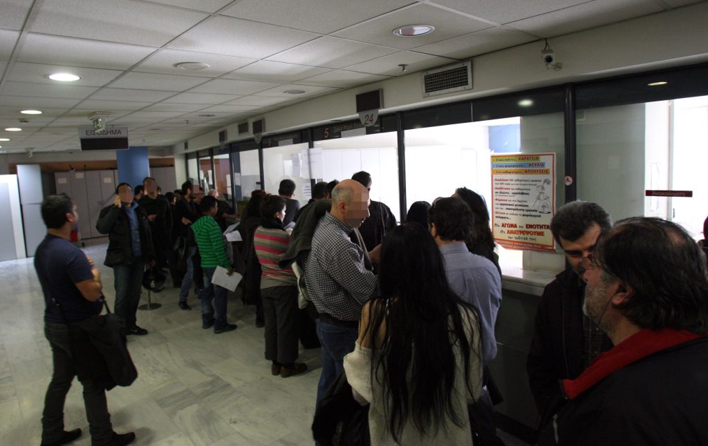 Στους 86.900 οι οφειλέτες που έχουν προχωρήσει σε ρύθμιση των ασφαλιστικών τους οφειλών - Media