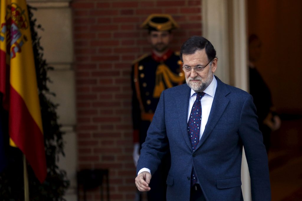 Ραχόι: Εχθροί της ισπανικής ανάκαμψης η Ελλάδα και η πολιτική αστάθεια - Media