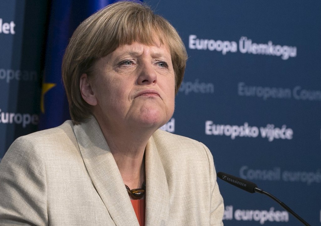 Der Standard: Η Μέρκελ δεν μπορεί να διακινδυνεύσει την απώλεια της Ελλάδας ως εταίρου - Media