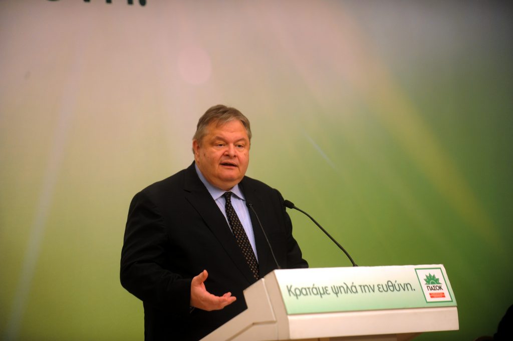 Πυρά Βενιζέλου κατά της κυβέρνησης, με υπόνοιες ότι μπορεί και να μην αποχωρήσει από το ΠΑΣΟΚ…  - Media