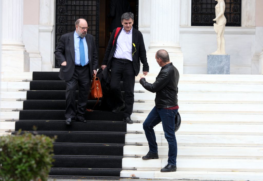 Τσακαλώτος: Πρέπει να υπάρχουν κόκκινες γραμμές – Τι λέει για τις επιθέσεις στον Βαρουφάκη - Media