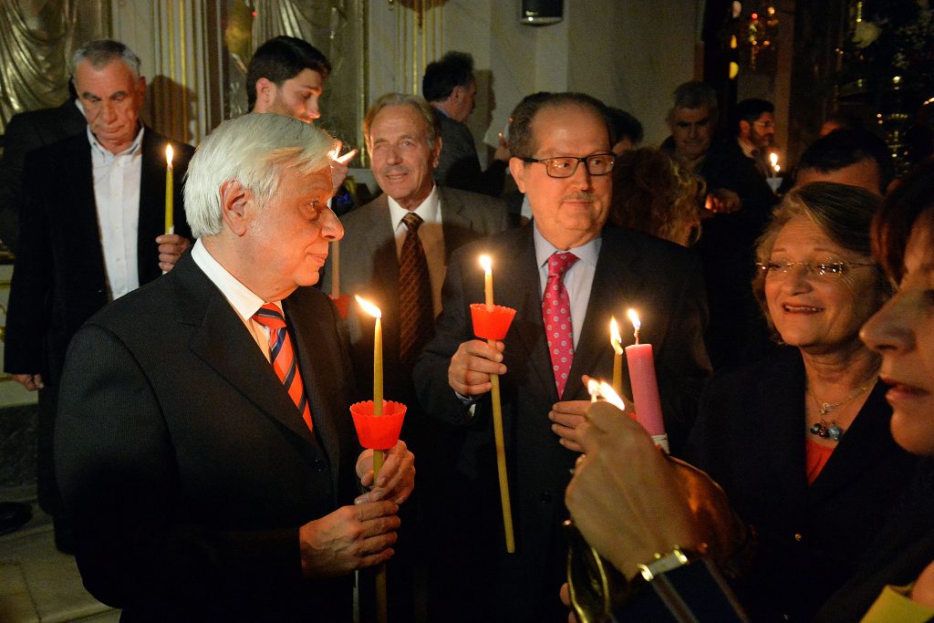 Στην Καλαμάτα για την Ανάσταση ο Πρ. Παυλόπουλος (Photos) - Media