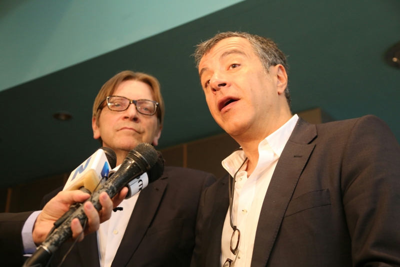 Συνάντηση είχαν Θεοδωράκης-Φερχόφστατ - Media