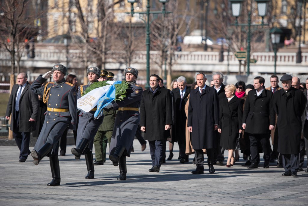 Κυβέρνηση: Η Ελλάδα δεν έχει ζητήσει χρήματα από τη Ρωσία - Σκληρή απάντηση σε Σουλτς - Media