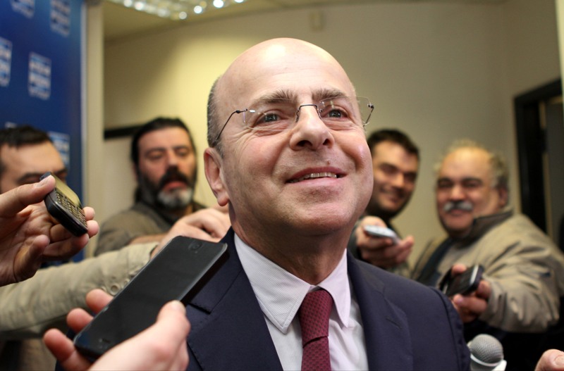 Τα οργισμένα tweets Αλαφούζου προς Κοντονή (Photos) - Media