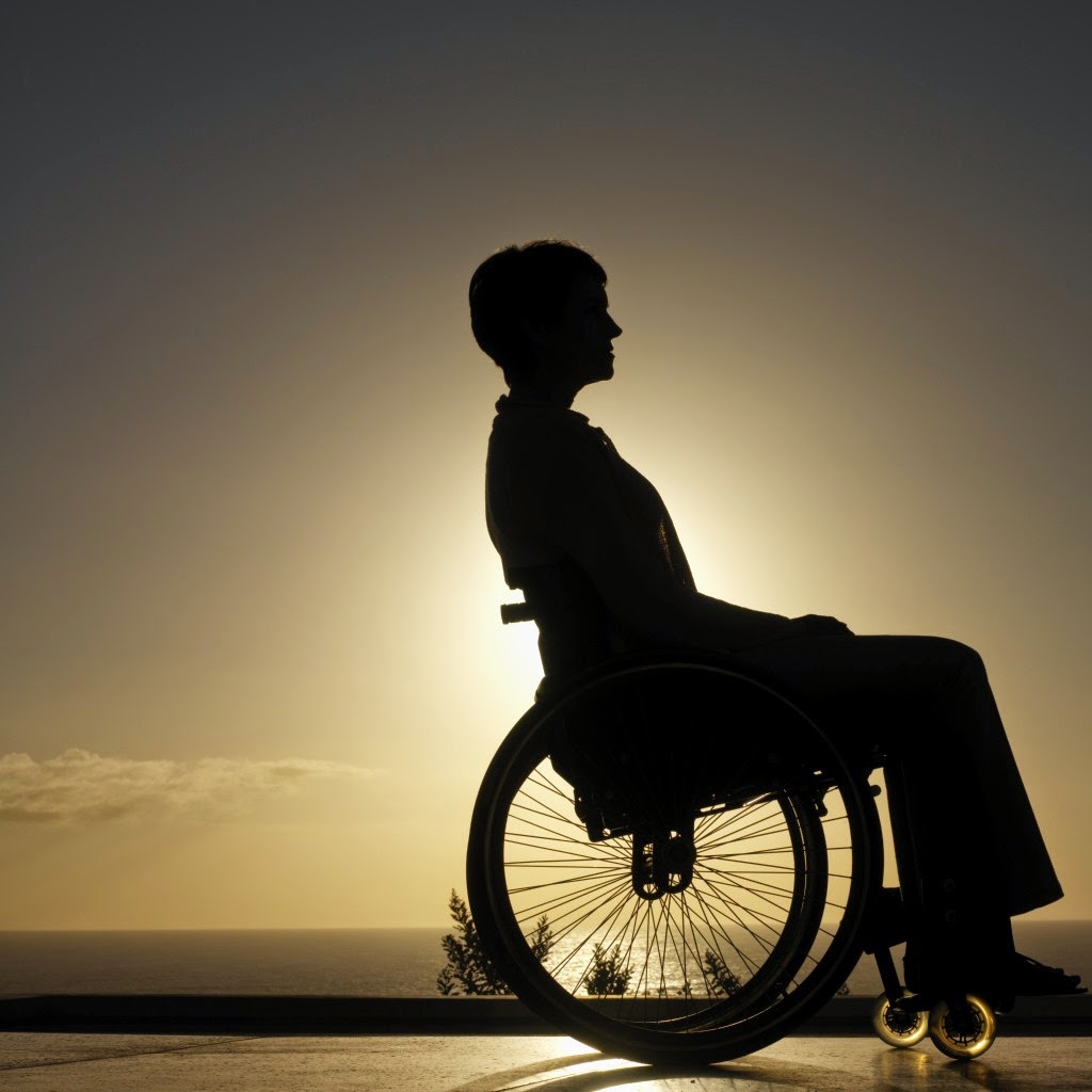 «Ανάπηρος» προσπάθησε να ληστέψει τράπεζα και τελικά έφυγε… τρέχοντας! - Media