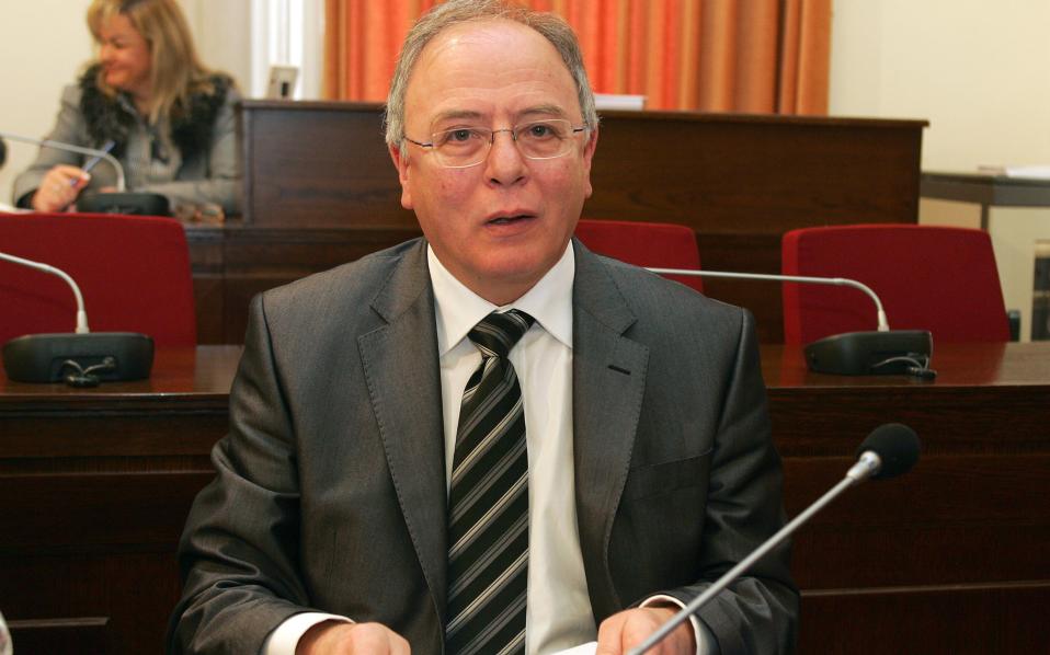 Η οικογένεια του Σ. Μπάγια διαψεύδει τα σενάρια για τα αίτια θανάτου του – Τα τρυφερά τους λόγια για το σκυλάκι τους - Media