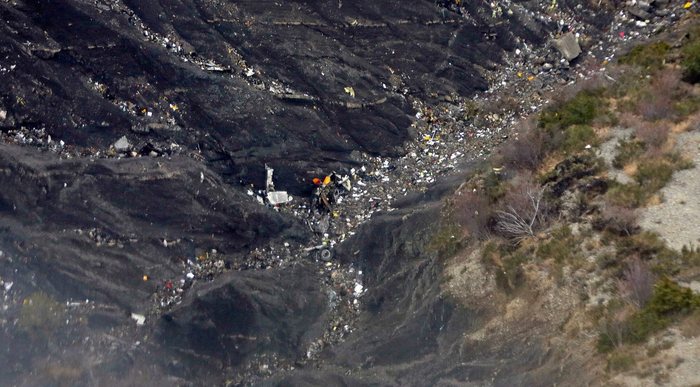 Δεν θα πάρουν ίδιες αποζημιώσεις οι οικείοι των θυμάτων της Germanwings – Μεγάλες διαφορές ανάλογα με τη χώρα προέλευσης - Media