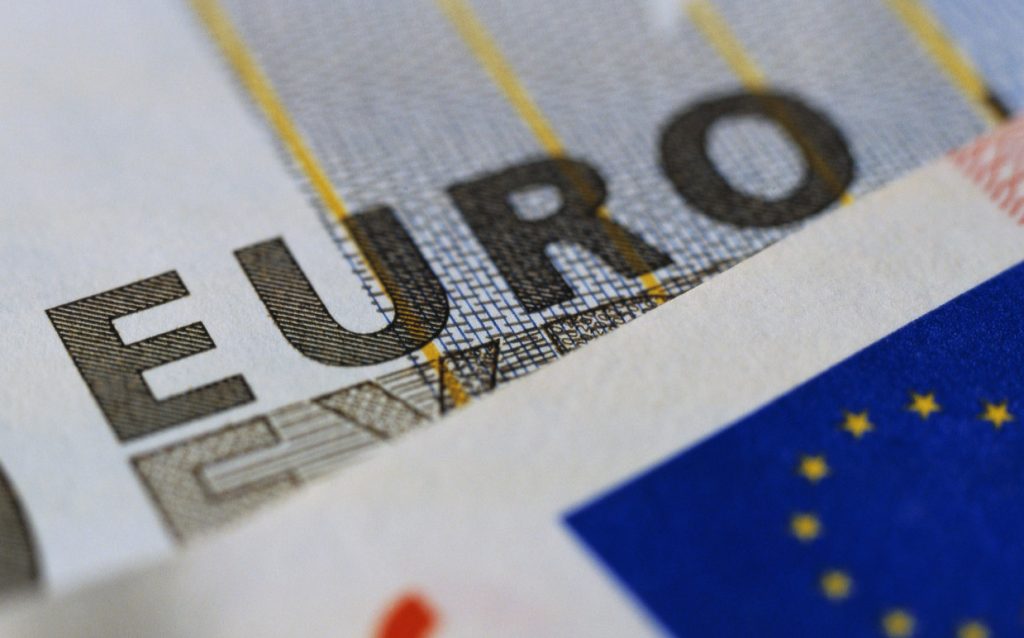 Stratfor: Η Ελλάδα δεν θα πτωχεύσει αυτό το τρίμηνο - Media
