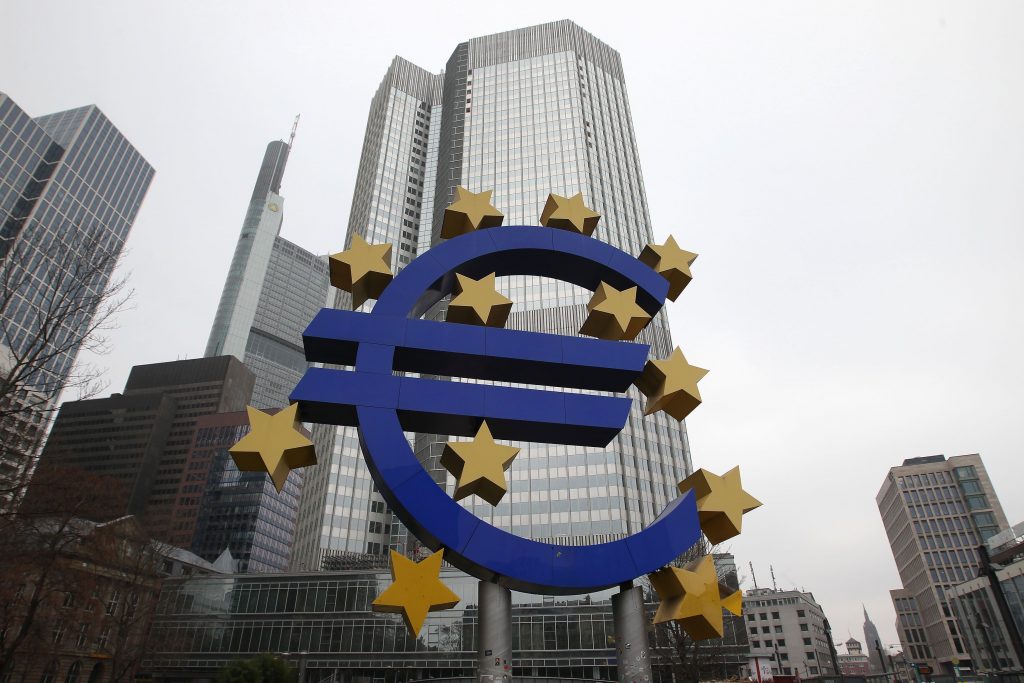 ΕΚΤ: Αύξηση κατά 1,5 δισ. ευρώ του ορίου χρηματοδότησης για τις ελληνικές τράπεζες - Media