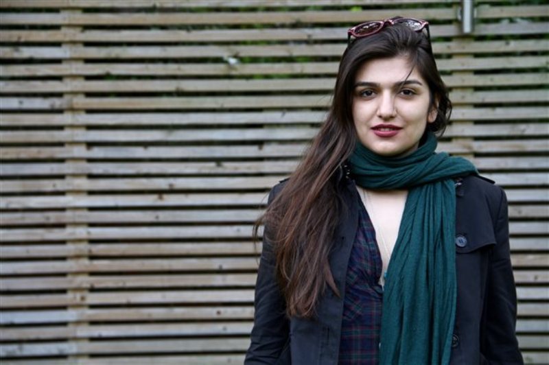 Ελεύθερη η νεαρή Ιρανή που είχε φυλακιστεί επειδή παρακολούθησε αγώνα βόλεϊ ανδρών - Media