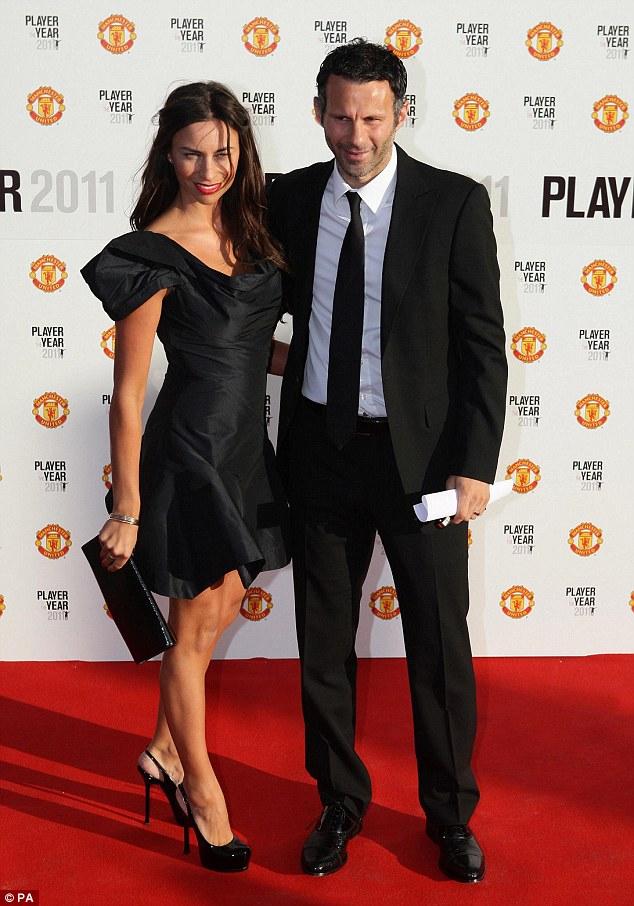 Ποδοσφαιριστής της Manchester United τα είχε με την γυναίκα του αδερφού του 8 χρόνια! (Photos) - Media