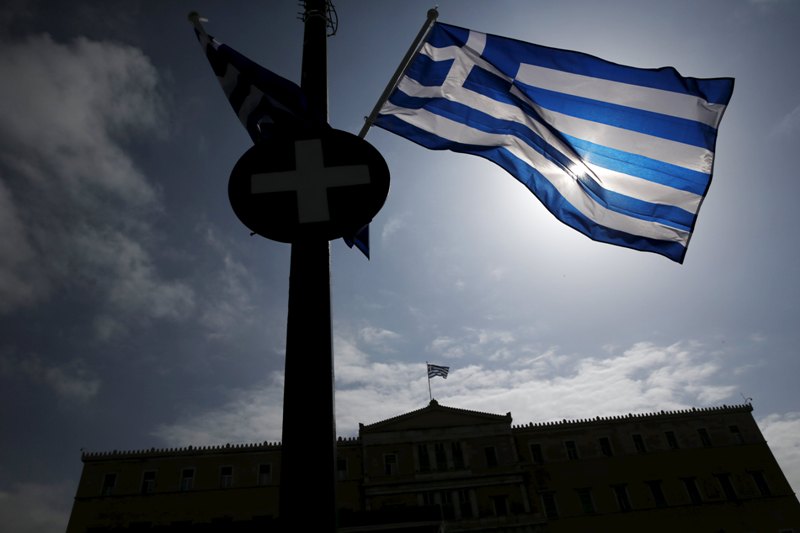 Reuters: Η Ελλάδα «στραγγίζει» από ρευστό - Διαψεύδει το ΥΠΟΙΚ - Media