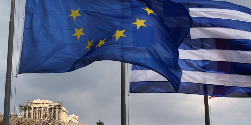 Άρθρο στη Guardian: «Η Ευρώπη πρέπει να σώσει την Ελλάδα για να σώσει τον εαυτό της» - Media