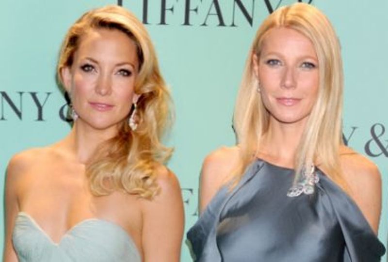 Προδομένη νοιώθει η Γκ. Πάλτροου από την φίλη της Κ. Χάντσον - Media