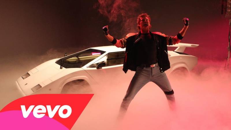 Ο Ντέιβιντ Χάσελχοφ «συναντά» τον Χίτλερ (Video)  - Media