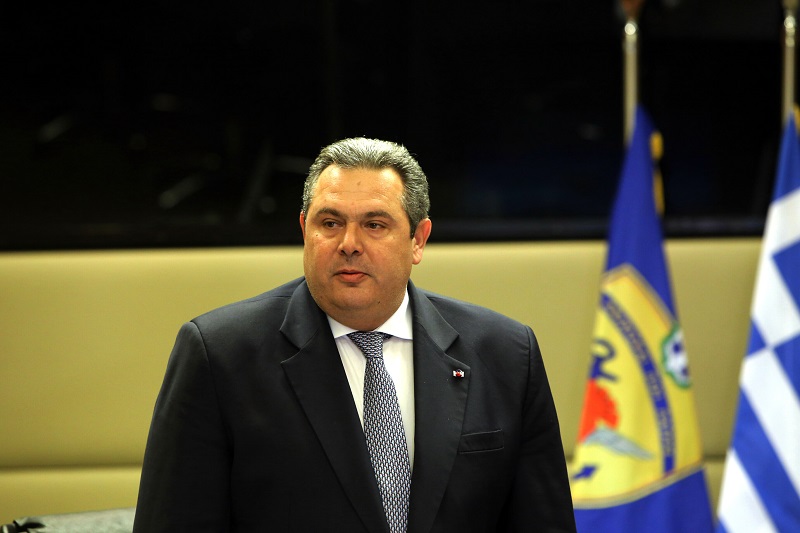 Καμμένος: H κυβέρνηση δεν πρόκειται να κόψει μισθούς και συντάξεις για να πληρώσει τους δανειστές  - Media