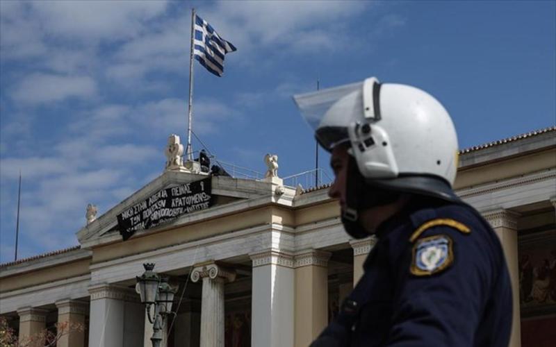 Φορτσάκης: «Κόψτε στους καταληψίες νερό, ρεύμα και wi-fi και θα φύγουν» - Media