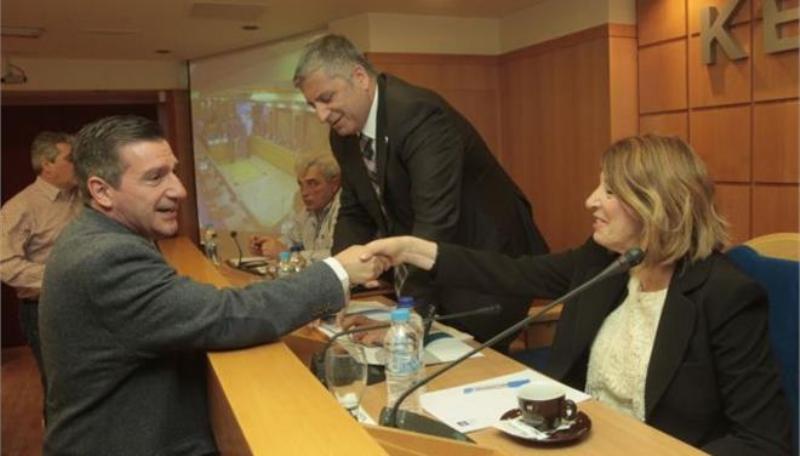 Που πάνε οι μετανάστες κυρία Χριστοδουλοπούλου;- Δεν ξέρω, απλά εξαφανίζονται (Video) - Media