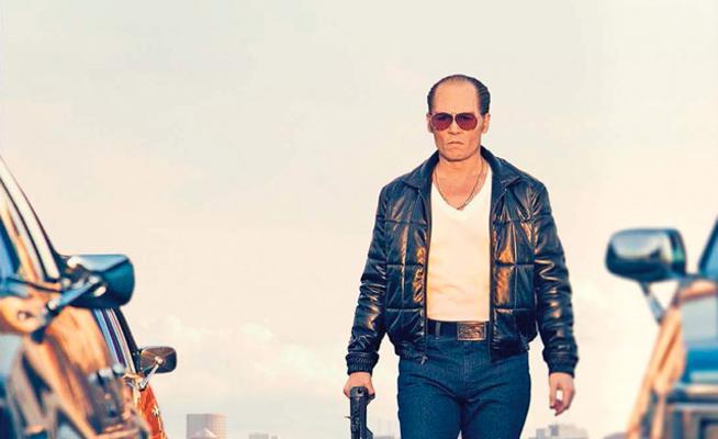 Ο Τζόνι Ντεπ αγνώριστος και φαλακρός στο «Black Mass» (Photo)  - Media