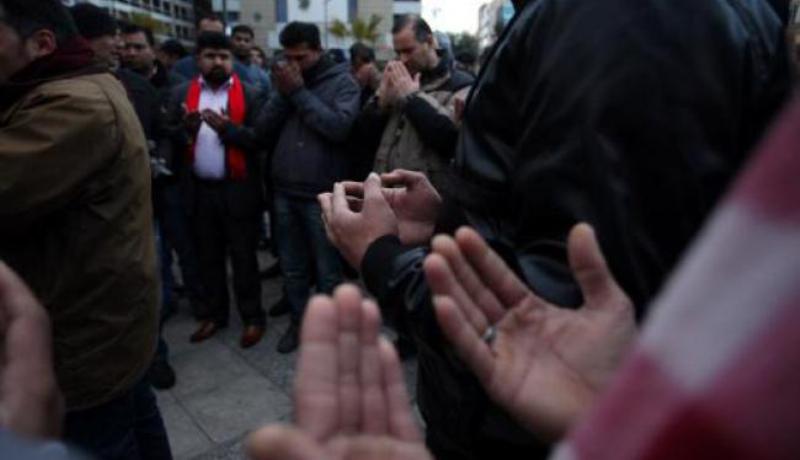 Τ. Χριστοδουλοπούλου: Στις πλατείες δεν υπάρχουν μετανάστες είναι όλοι πρόσφυγες και βγαίνουν για να λιαστούν (Video) - Media