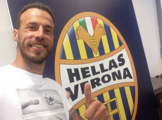 Μάθετε ποιος ποδοσφαιριστής γιόρτασε τα 100 του ματς σε ομάδα της Ιταλίας με την ελληνική σημαία - Media