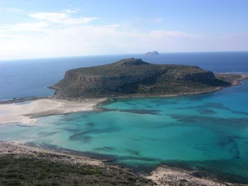 Η πανέμορφη παραλία Μπάλος στην Κρήτη … από ψηλά (Video) - Media