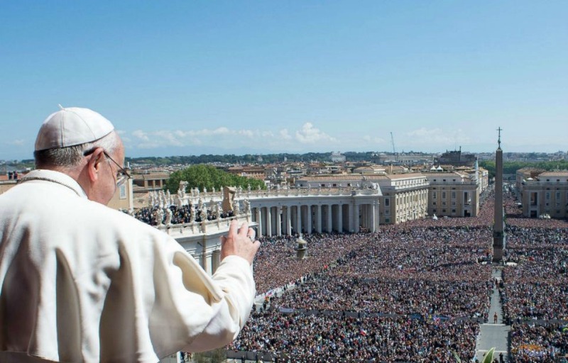 Ο Πάπας τραβάει το αυτί της Τουρκίας - Media