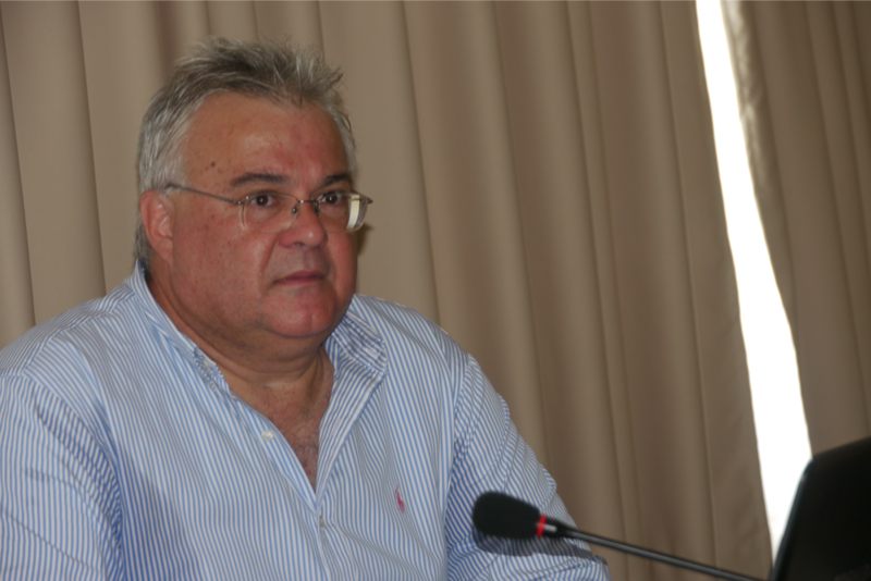 Νέος πρόεδρος στο ΑΠΕ ο Μιχάλης Ψύλλος - Media